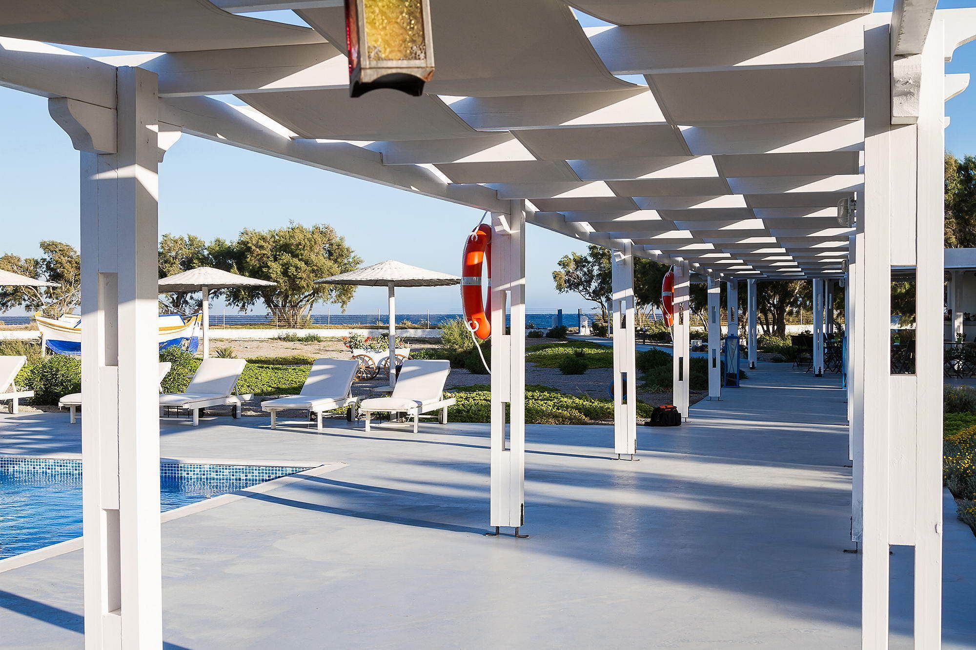 Sea Sound White Katikies Aparthotel Exomitis  Екстериор снимка