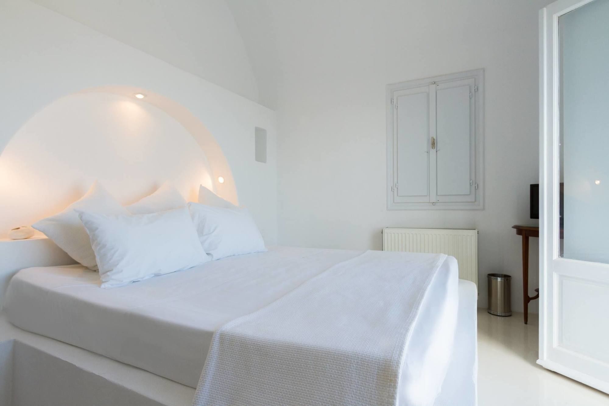Sea Sound White Katikies Aparthotel Exomitis  Екстериор снимка